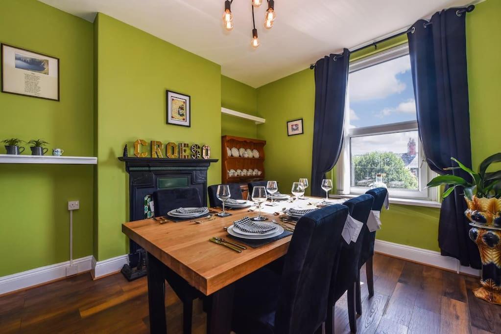 Traditional 3-Bed Property In Pontcanna With Parking Cardiff Buitenkant foto