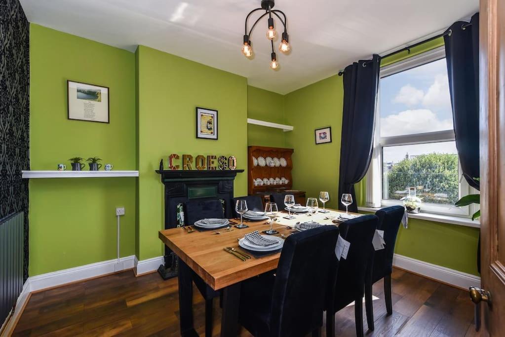 Traditional 3-Bed Property In Pontcanna With Parking Cardiff Buitenkant foto